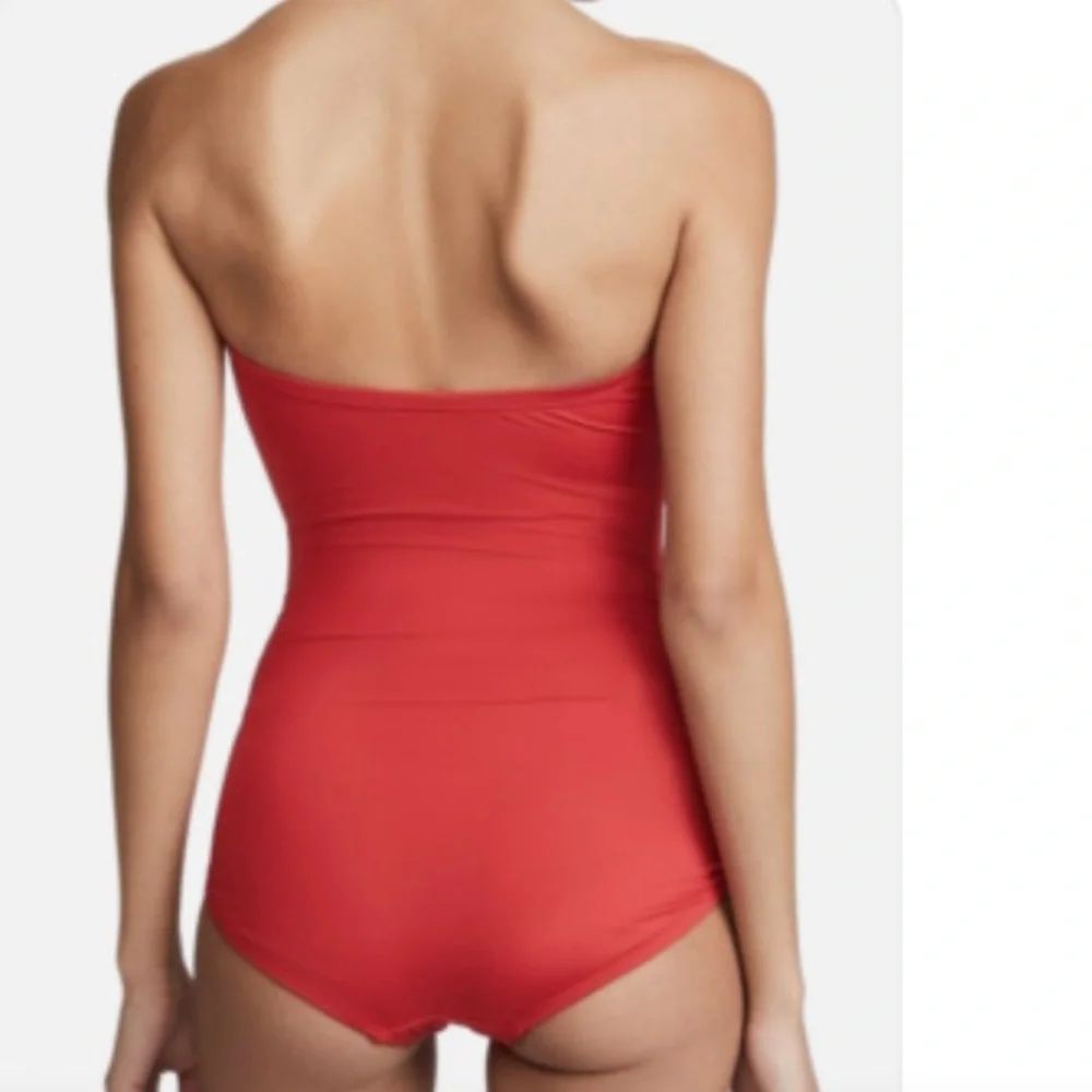 Kate Spade New York Women's Scalloped Cutout One Piece Swimsuit, Rosa Red, Large - Picture 7 of 7